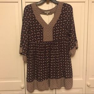 Jodifil Maroon & Blue Flirty Top With Keyhole back